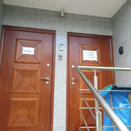 Complex * فروتسواف